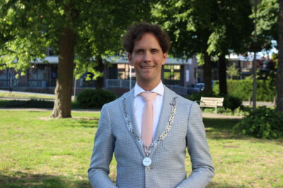 Roberto Ter Hark-Ferrera Burgemeester Hillegom - InfoRegio